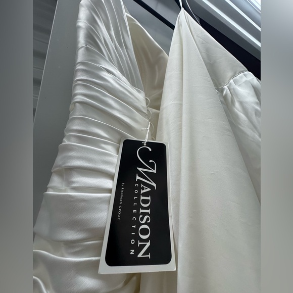 Madison Collection Ivory Satin Wedding Gown – Style 5519 – Size 8 – Corset Back - Picture 2 of 15